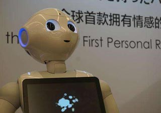 广州Pepper机器人经销商，就找美达克