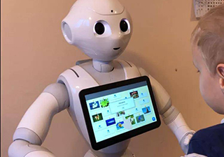 智能机器人 Pepper 如何助力爱沙尼亚儿童解决沟通难题?